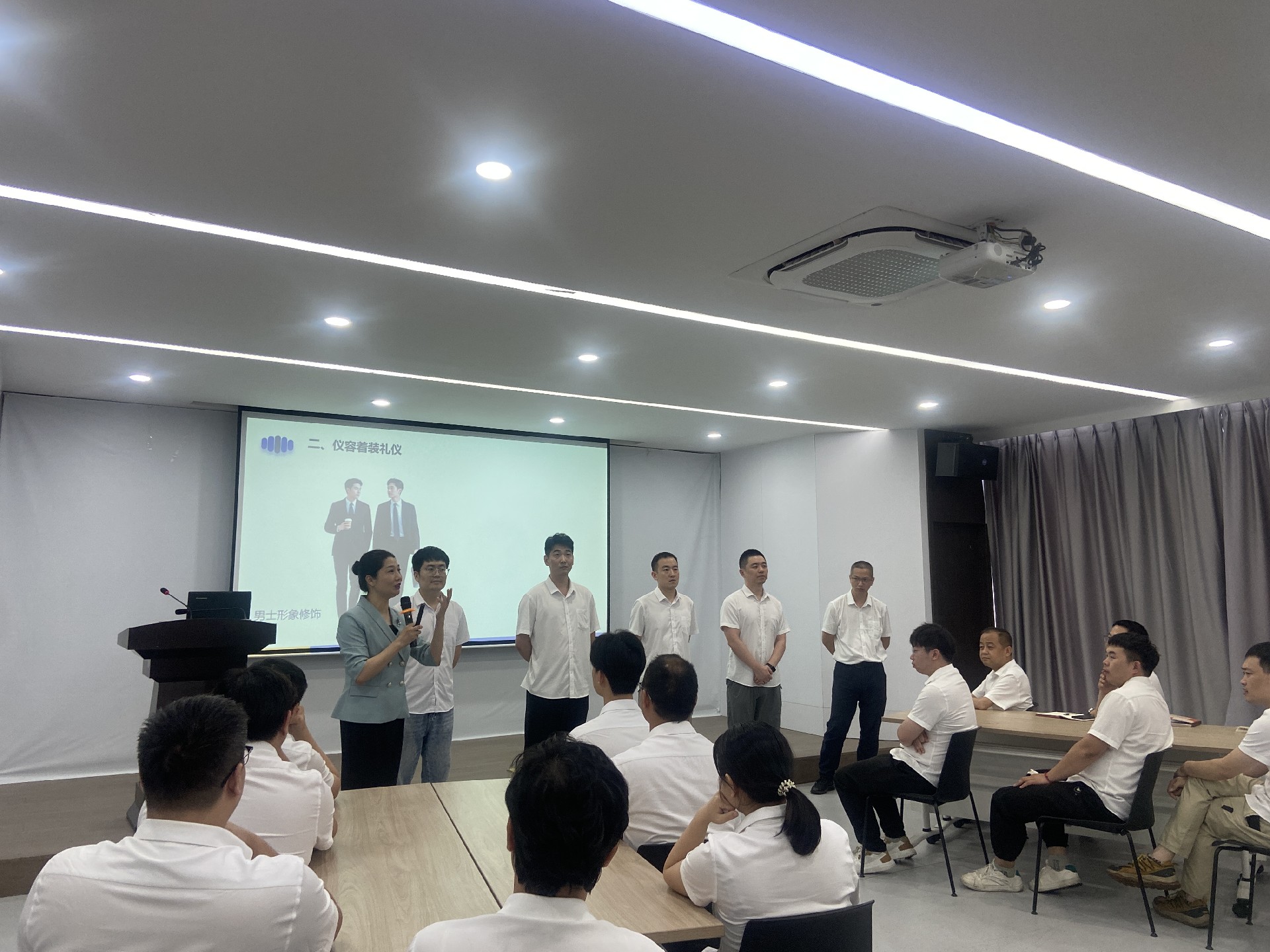 微信图片_2025-08-04_160035_402.jpg